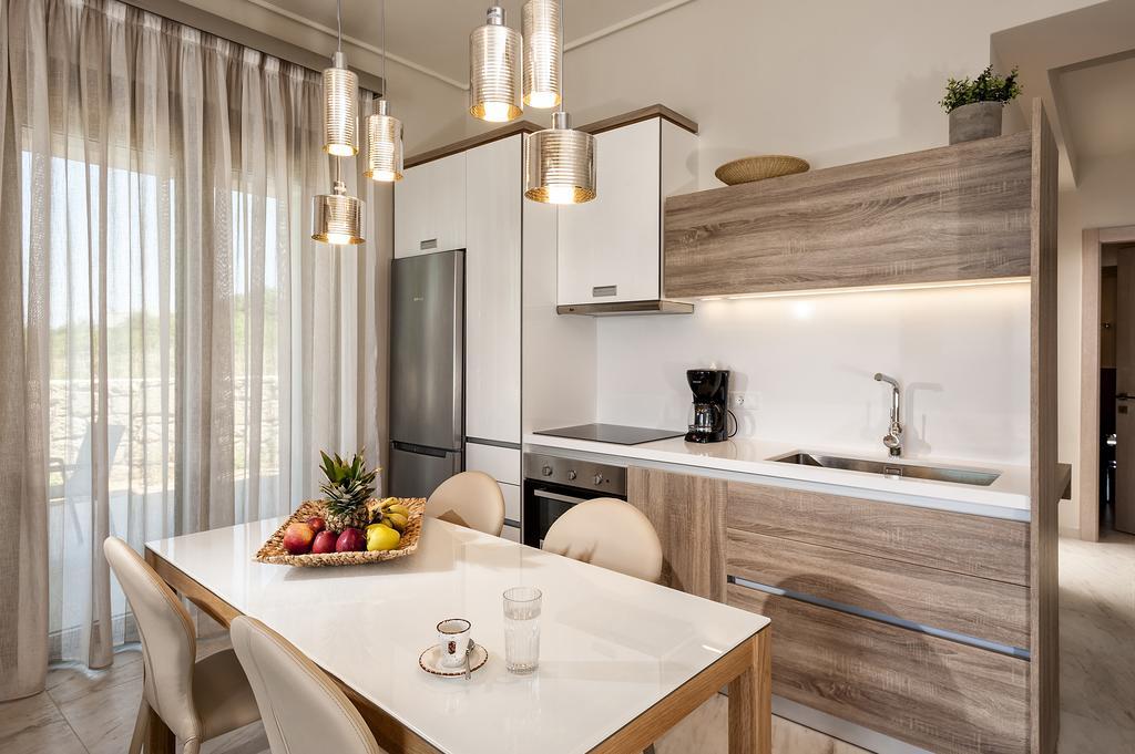 Eland Dream Villas คาลามากี ภายนอก รูปภาพ