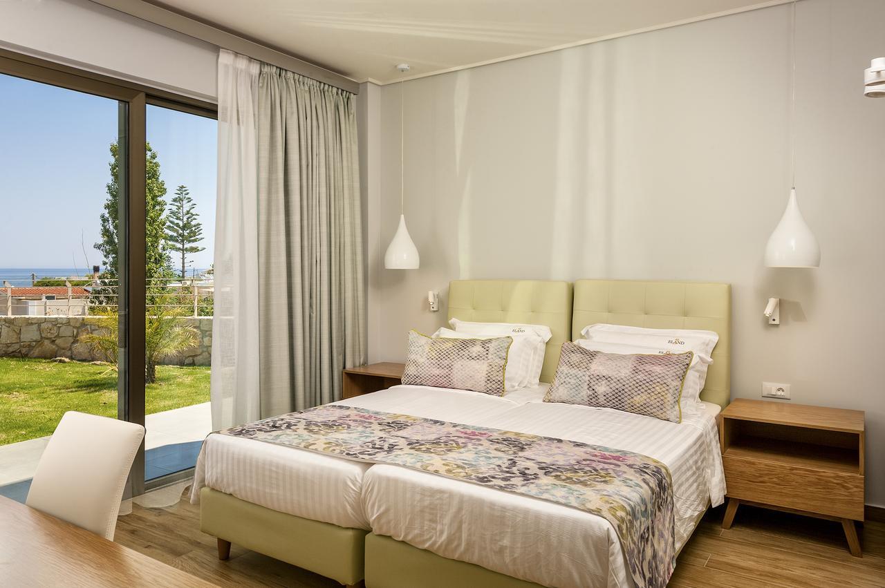Eland Dream Villas คาลามากี ภายนอก รูปภาพ